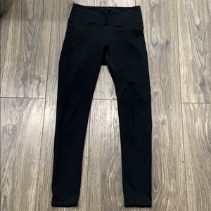 Fabletics High-Waisted PowerHold Legging
